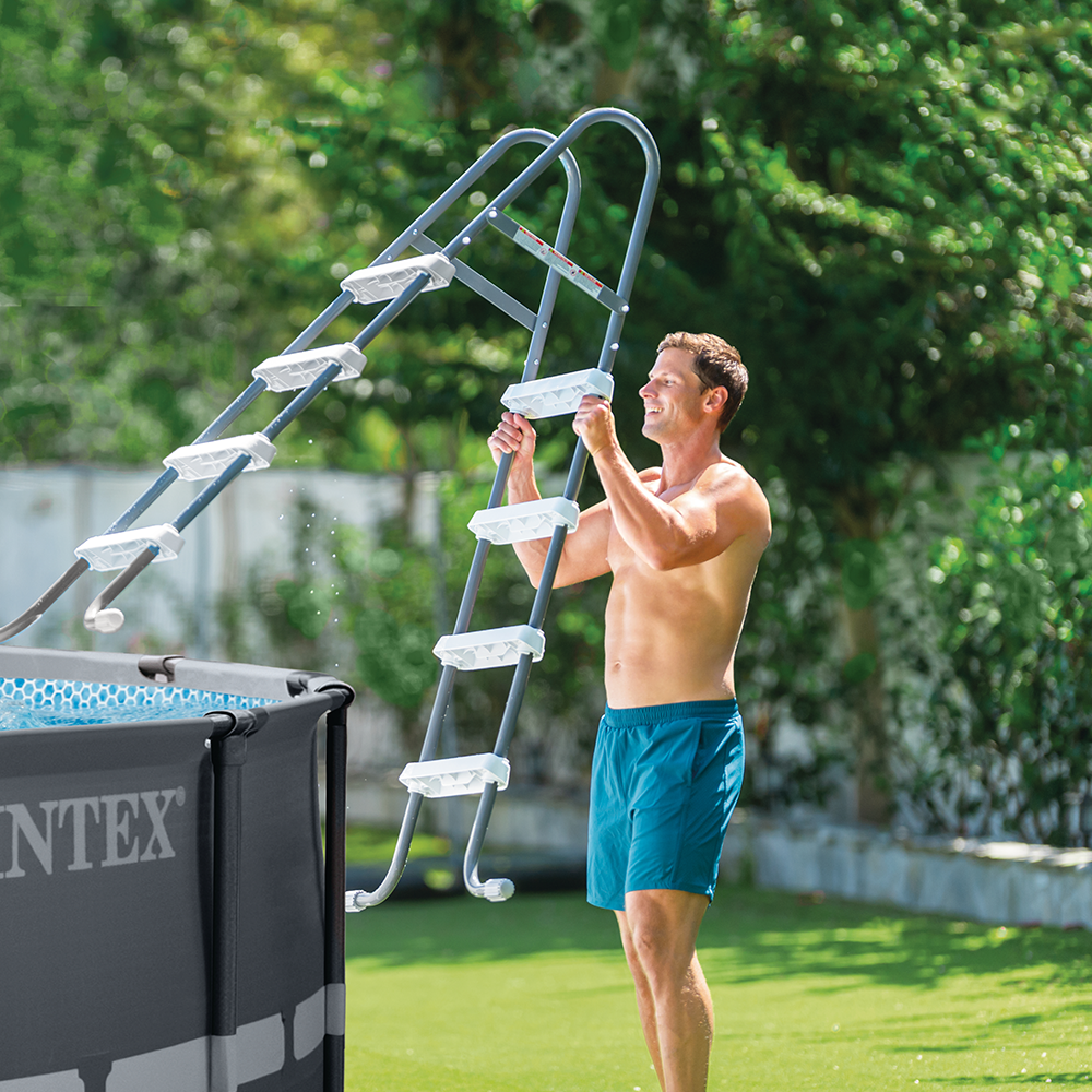 piscine ultra xtr ronde 5,49 x 1,32 m piscine ultra xtr ronde 5,49 x 1,32 m